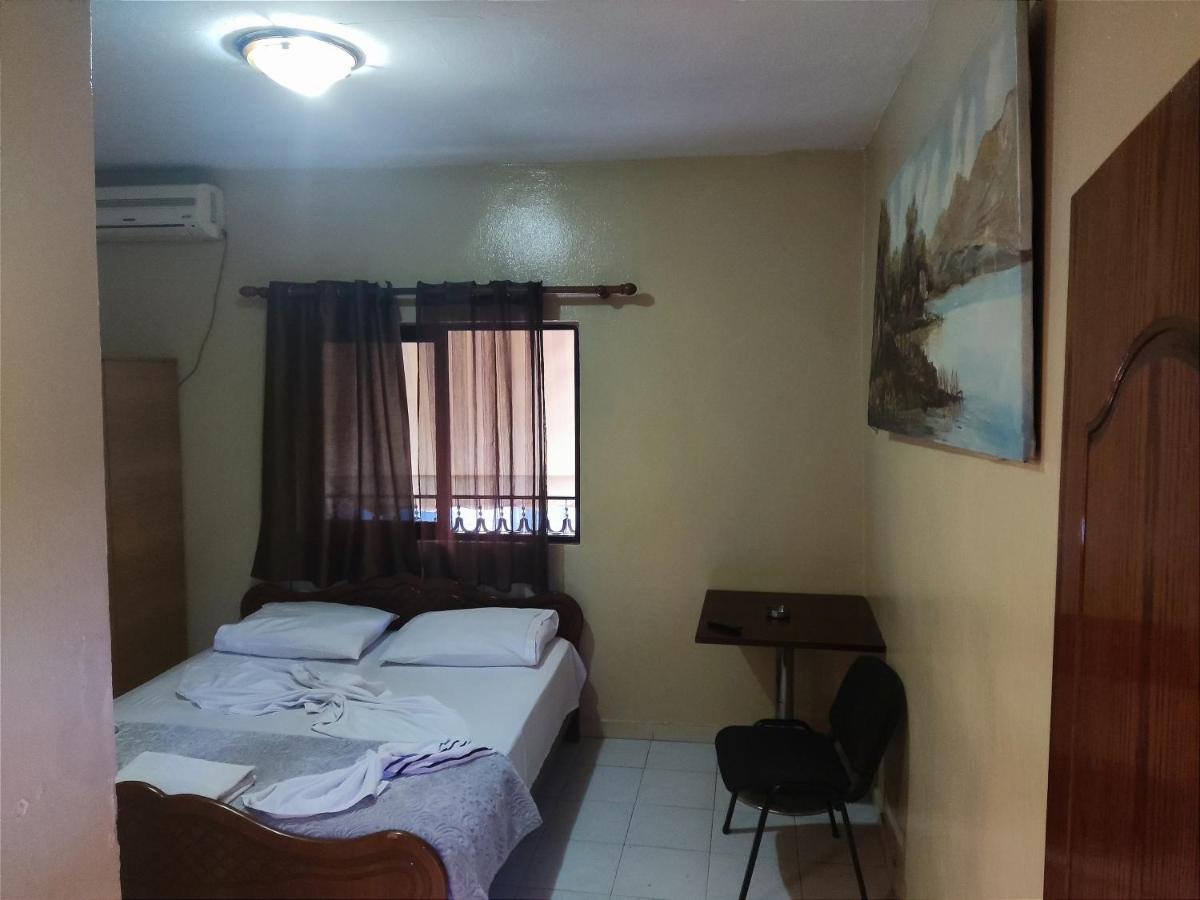 Dafina Hotel تيرانا المظهر الخارجي الصورة