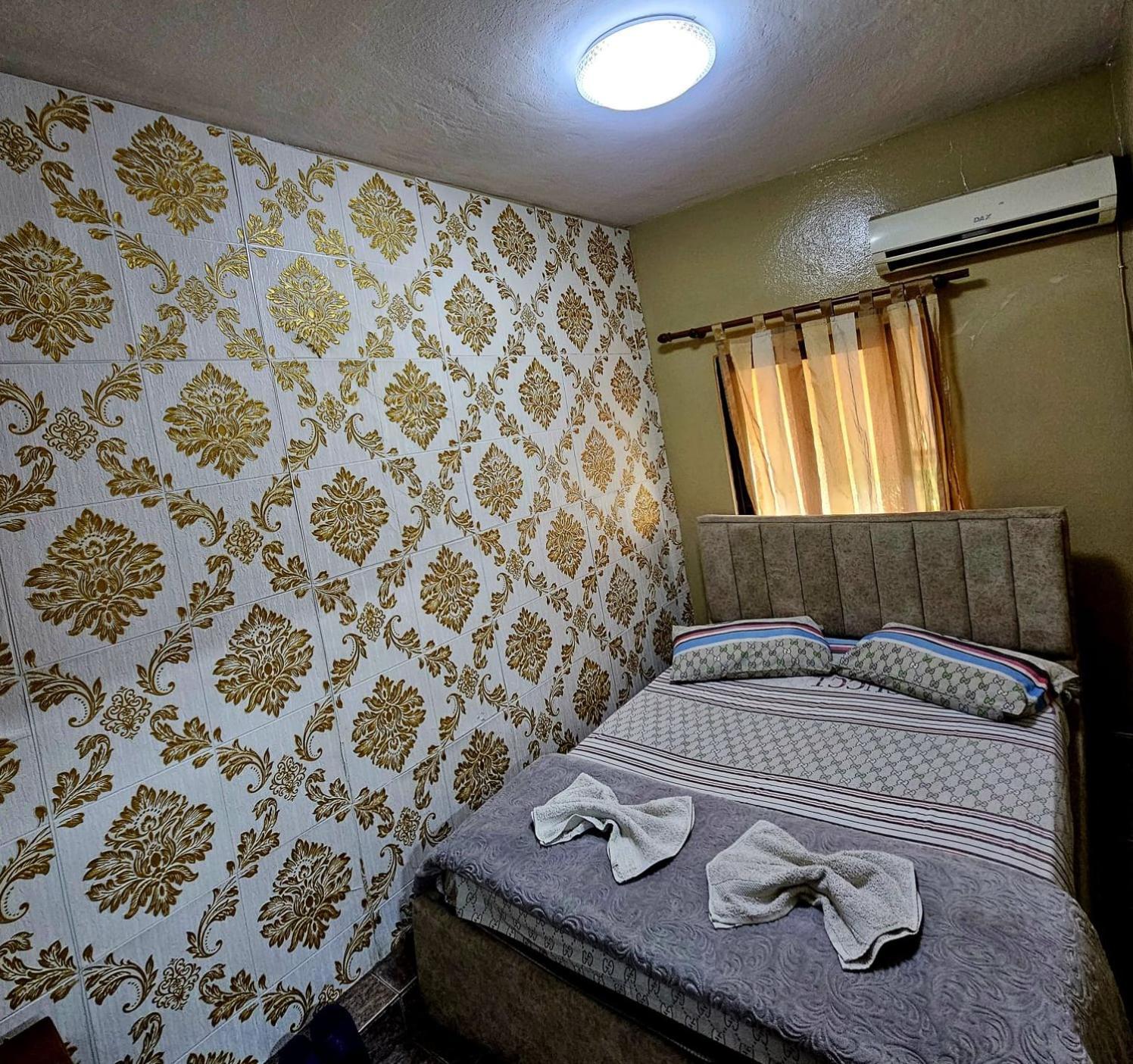 Dafina Hotel تيرانا المظهر الخارجي الصورة